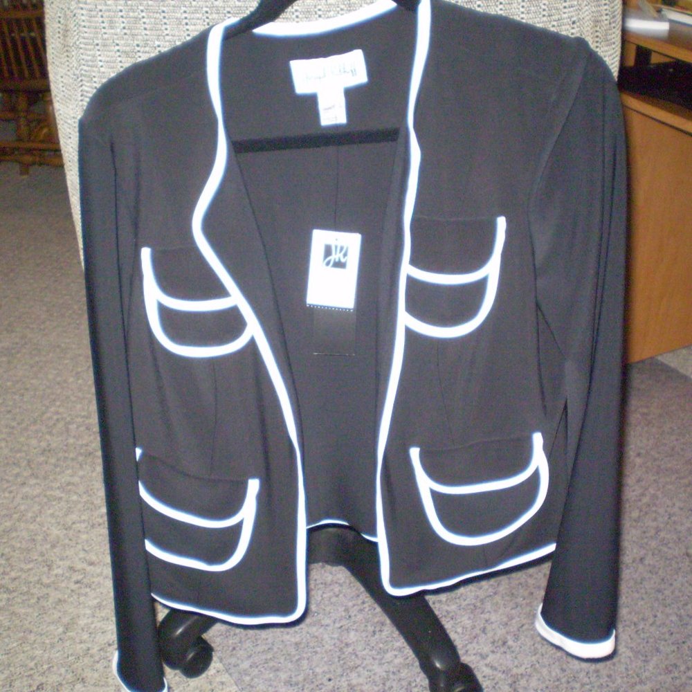 JOSEPH RIBKOFF BLACK AND VANILLA JACKET  14 NWT